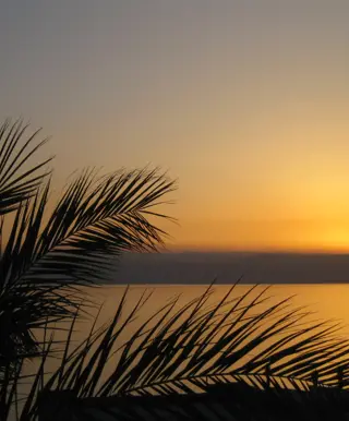 Gönne dir einen Panoramablick übers Meer und Westjordanland